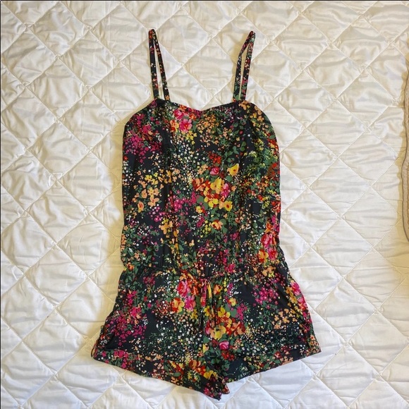 Romper - Picture 5 of 7